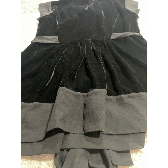 BCBG MaxAzria Runway Womens XS Velvet Tie Waist Blouse Black Sleeveless - Picture 2 of 10